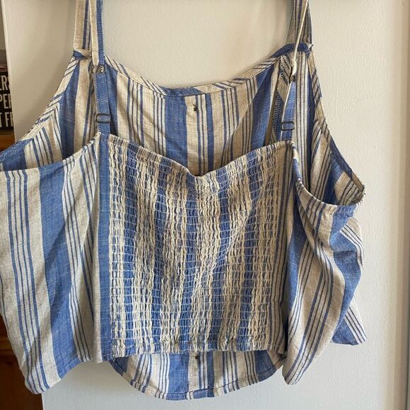 NWT Torrid Size 3 3x Linen Blend Button down blue and cream tank top - Picture 6 of 7